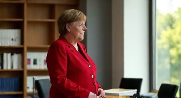 Politische Verantwortung von Angela Merkel (9/10)