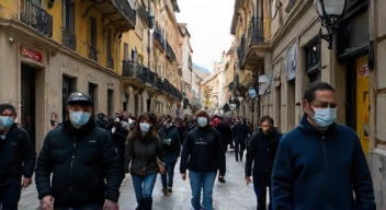 Ich erinnere mich an den Tag der Rückkehr der Maskenpflicht (1/10)